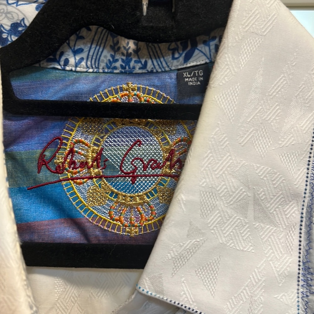 Robert Graham, long sleeve button down shirt